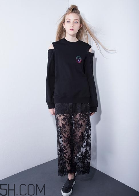 地素衣服適合什么人？地素衣服的質(zhì)量怎么樣？