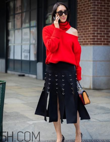 紅色衣服染色了怎么辦？紅色衣服染上黑色怎么洗掉？
