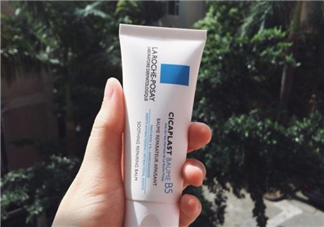 理膚泉b5有激素嗎？理膚泉b5有100ml的嗎？