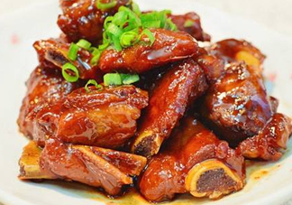 做糖醋排骨要不要放鹽？買(mǎi)排骨的時(shí)候應(yīng)該要什么部位的