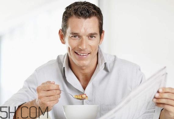 肺氣腫可以吃西洋參嗎？肺氣腫可以吃三七粉嗎？