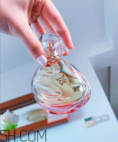 sisley izia伊莎香水多少錢？希思黎izia香水專柜價(jià)格