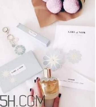 elie saab girl of now香水怎么樣？girl of now香水好聞嗎