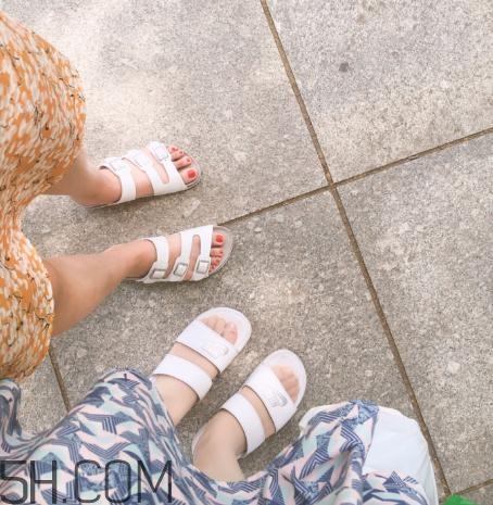 熱風(fēng)的鞋子保修嗎？熱風(fēng)的鞋可以退換嗎？