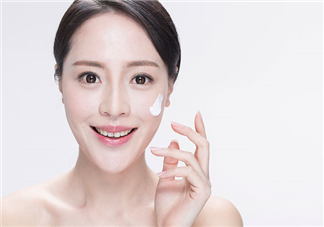 青春痘會(huì)傳染嗎？青春痘能根治嗎？