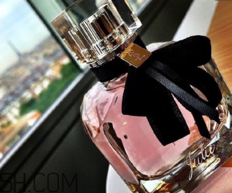 ysl圣羅蘭mon paris香水好聞嗎？mon paris香水香調(diào)