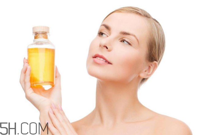 什么是無(wú)硅洗發(fā)水？好用的無(wú)硅洗發(fā)水推薦