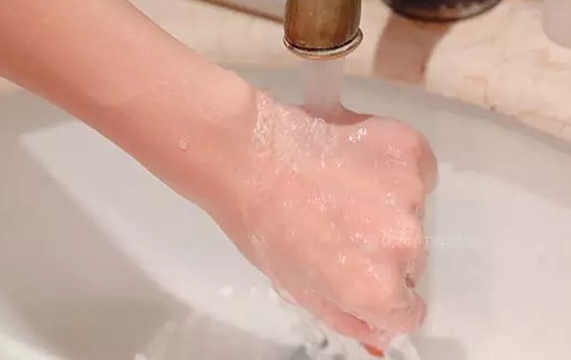 泰國sa ad na潔面儀怎么用？泰國sa ad na潔面儀使用方法