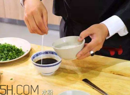 水淀粉是什么東西？水淀粉和淀粉有什么區(qū)別