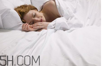 睡眠不好的危害有哪些？晚上如何快速入睡？