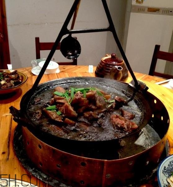 吊鍋是哪里的特色菜？吊鍋是什么菜系？
