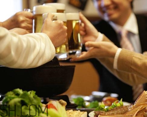 喝酒會影響記憶力嗎？喝酒會影響大腦嗎？