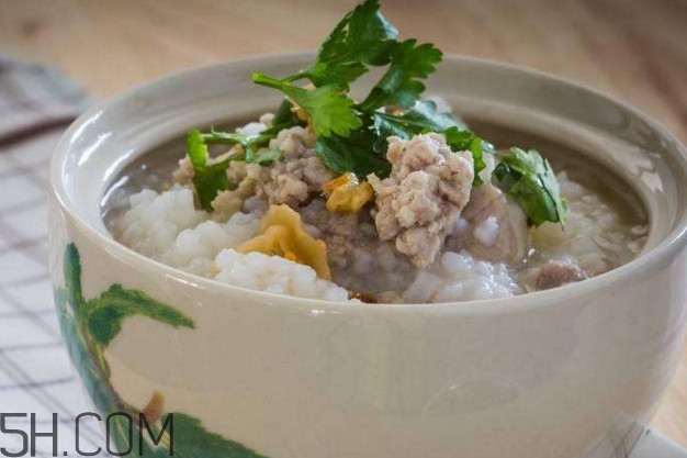 煮飯要煮多久？煮飯加什么更香