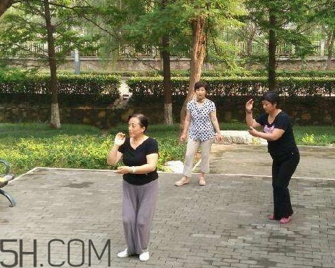 八段錦能治什么??？太極拳八段錦五禽戲哪一種最好