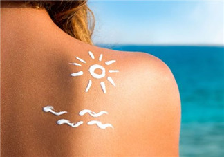 防曬指數(shù)spf50多久補一次？陰天就可以不防曬嗎？