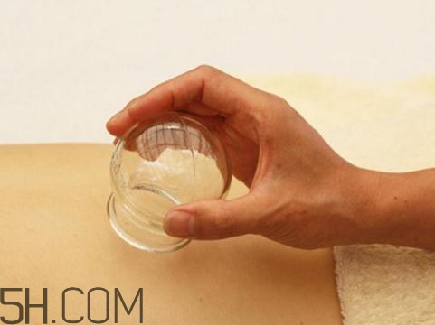 關(guān)節(jié)炎可以拔火罐嗎？關(guān)節(jié)炎拔罐管用嗎？