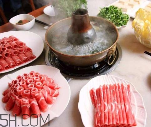 涮羊肉哪個(gè)部位最好吃？涮羊肉都有什么菜？