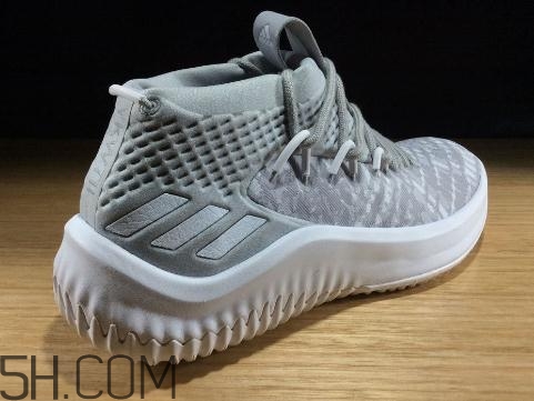adidas dame 4利拉德母校配色實物什么樣？
