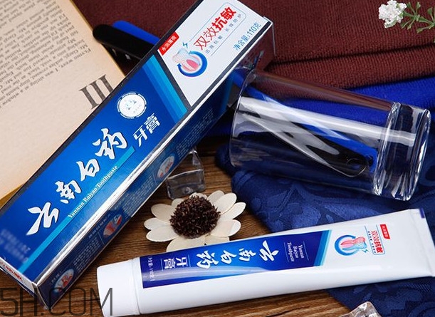 云南白藥牙膏為什么這么貴？云南白藥牙膏含氟多嗎？