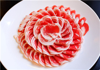 涮羊肉哪個(gè)部位最好吃？涮羊肉都有什么菜？