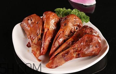 絕味鴨脖加盟費(fèi)多少？絕味鴨脖是統(tǒng)一配貨嗎