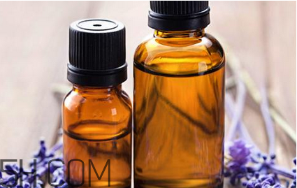如何用精油護發(fā)？薰衣草精油護發(fā)怎么用？