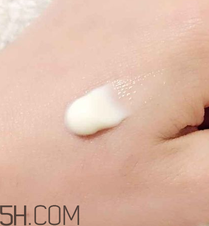 三大貴婦面霜比較_la prairie、Lamer和蘭蔻修復(fù)面霜比較
