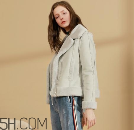 皮毛一體掉毛怎么辦？皮毛一體的衣服怎么清洗？