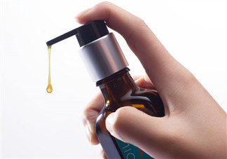 如何用精油護(hù)發(fā)？薰衣草精油護(hù)發(fā)怎么用？
