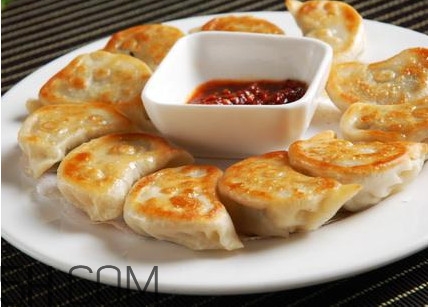 怎么用速凍餃子做煎餃？沒有平底鍋怎么做煎餃