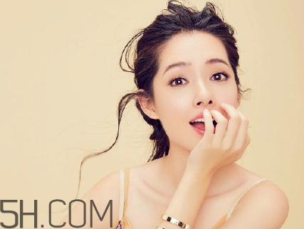 國內(nèi)合格又好用的化妝品有哪些？超詳細的化妝步驟