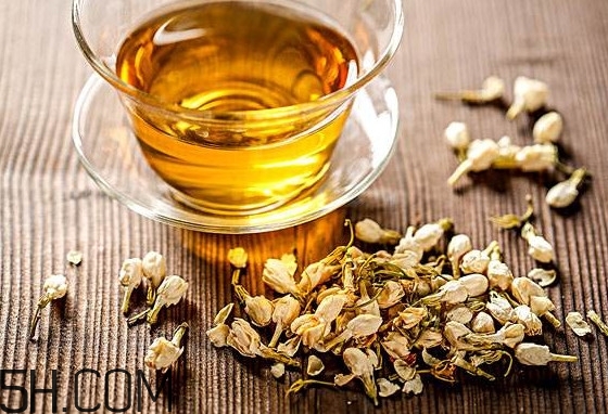 喝茉莉花茶有什么功效？茉莉花茶搭配什么沖泡好