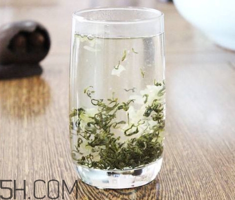 為什么很多茉莉花茶里面沒(méi)有花？上等的茉莉花茶需要幾窨