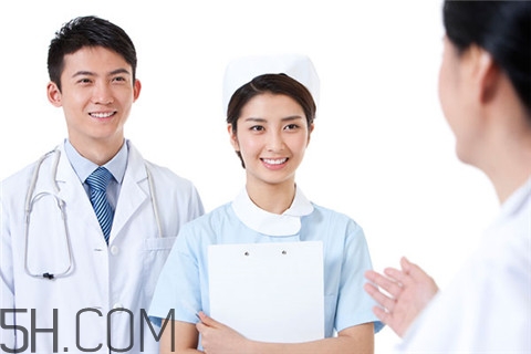 冠心病為什么會(huì)惡心？冠心病為什么左手會(huì)麻？