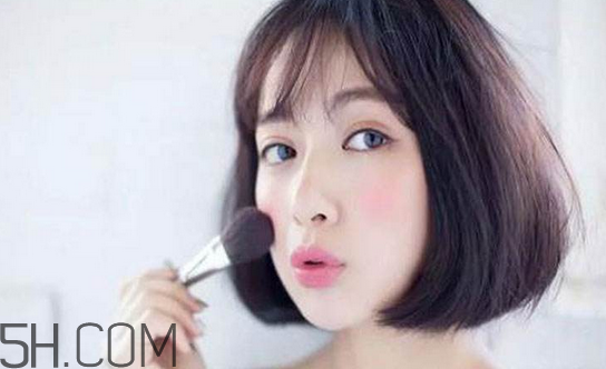 美寶蓮腮紅棒好用嗎？美寶蓮微醺氣色感應腮紅棒多少錢？