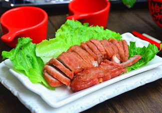 為什么叉燒是紅的？用微波爐如何做叉燒肉
