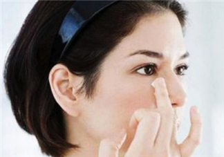 眼霜第幾步使用 眼霜的正確使用方法