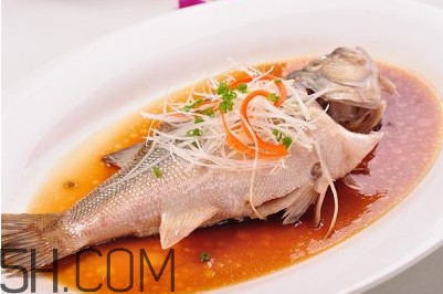 鱸魚蒸幾分鐘最好？河鱸魚和海鱸魚的區(qū)別