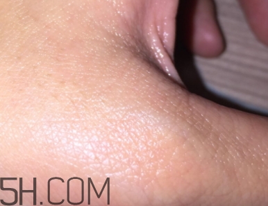 娜貝爾眼霜效果怎么樣？娜貝爾眼霜怎么用？