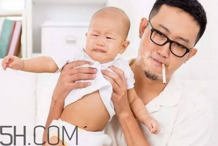 直接吸煙與二手煙有什么區(qū)別？為什么二手煙比一手煙危害大