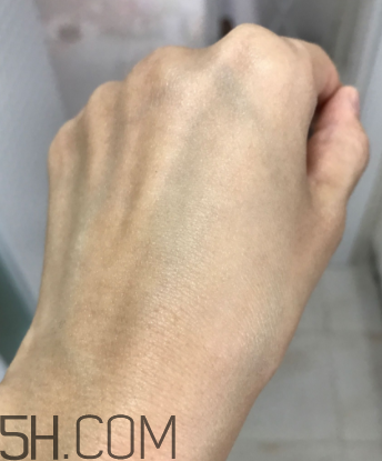 絲塔芙保濕潤膚乳嬰兒能用嗎？絲塔芙潤膚乳怎么樣？