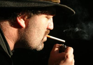 支氣管炎可以抽煙嗎？支氣管炎能喝酒嗎