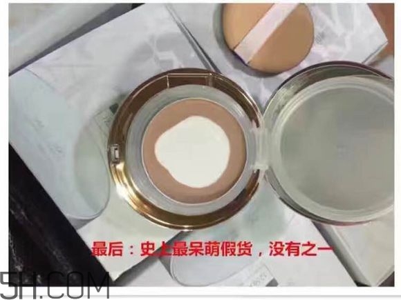 age20s氣墊好用嗎？age20愛敬水粉霜真假辨別對比圖