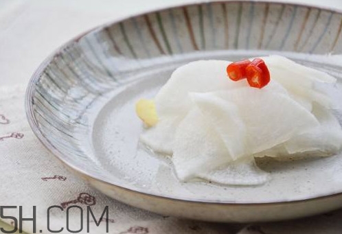 塑料瓶可以泡酸蘿卜嗎？泡蘿卜需要多少水和白醋