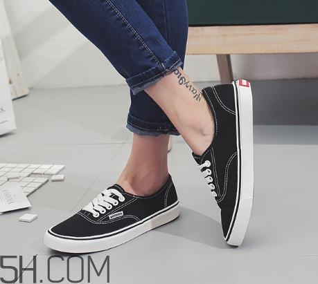 穿帆布鞋可以跑步嗎？穿帆布鞋跑步好嗎？