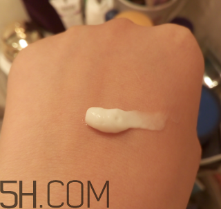 露得清身體乳怎么樣？露得清身體乳好用嗎？