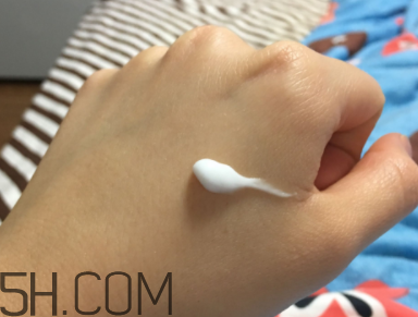 露得清身體乳怎么樣？露得清身體乳好用嗎？