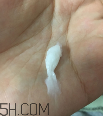露得清綿密洗面奶怎么樣？露得清綿密洗面奶好用嗎？