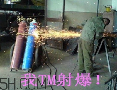女生說我要吃糖什么意思？女生對男生說想吃糖什么含義