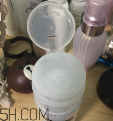 露得清卸妝水好用嗎？露得清卸妝水怎么樣？